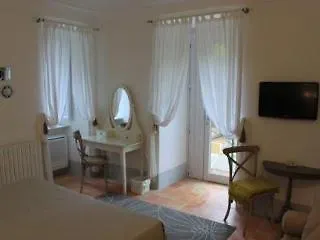 Hotel Torre Dello Ziro Pontone