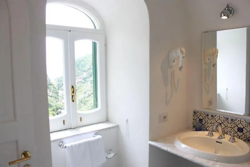 Hotel Torre Dello Ziro Pontone